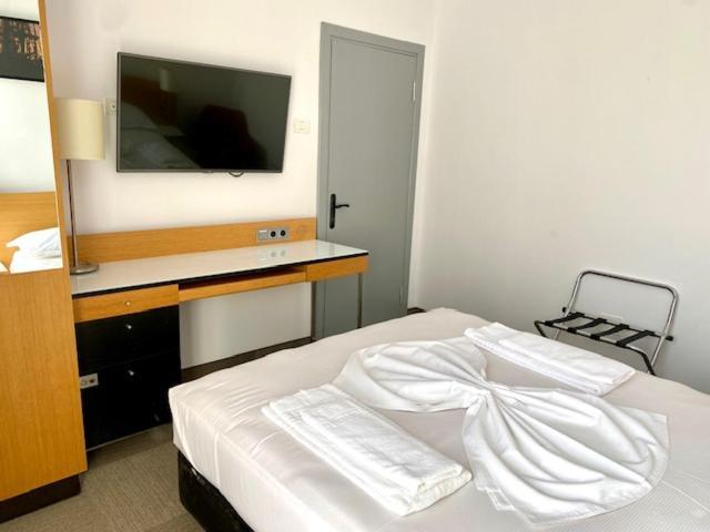 Corso Hotel เอโฟรีเอซูด ภายนอก รูปภาพ
