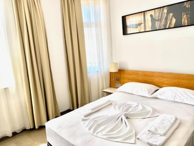Corso Hotel เอโฟรีเอซูด ภายนอก รูปภาพ